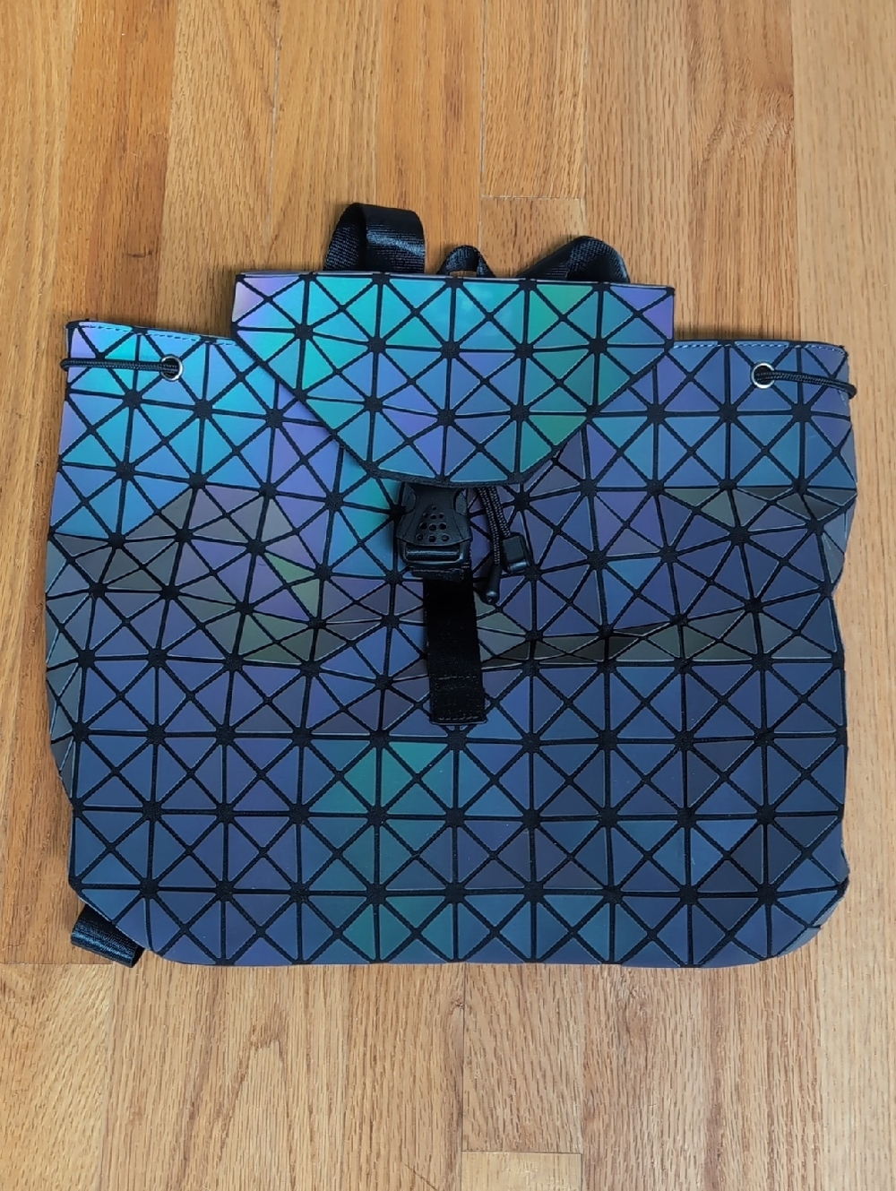 Iridescent Geometric Women’s Backpack